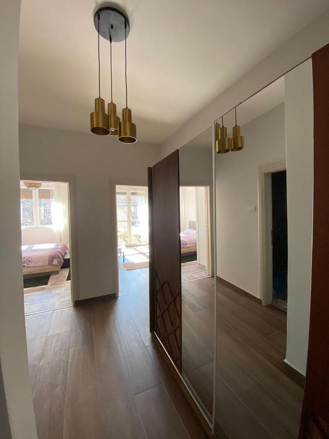 Apartmani Vila Cetinje Luaran gambar